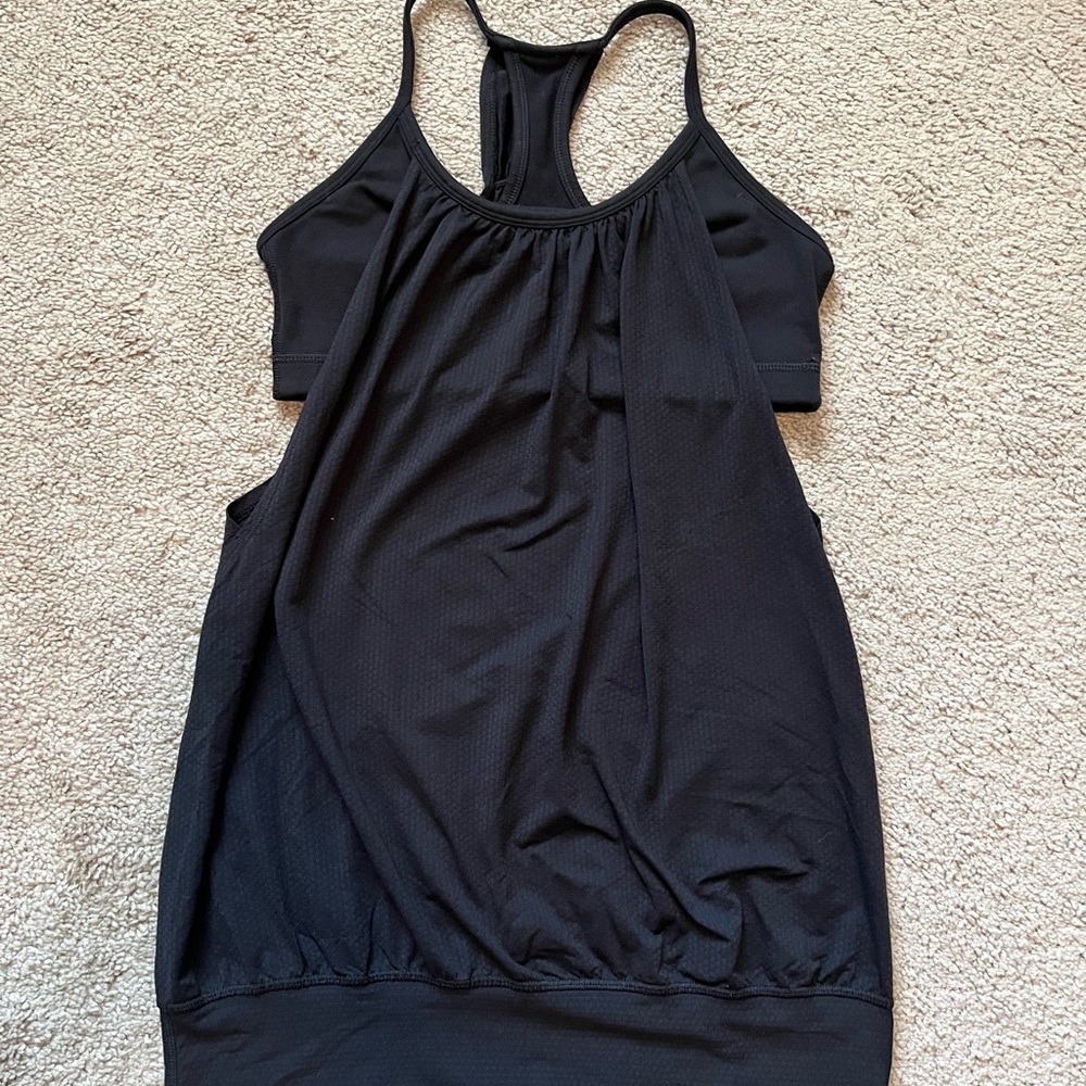 LULULEMON 🖤 - Picture 2 of 4